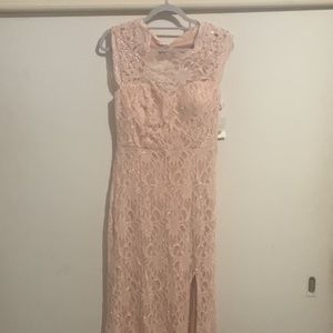 Gorgeous blush pink full length gown size 11 prom? Beautiful